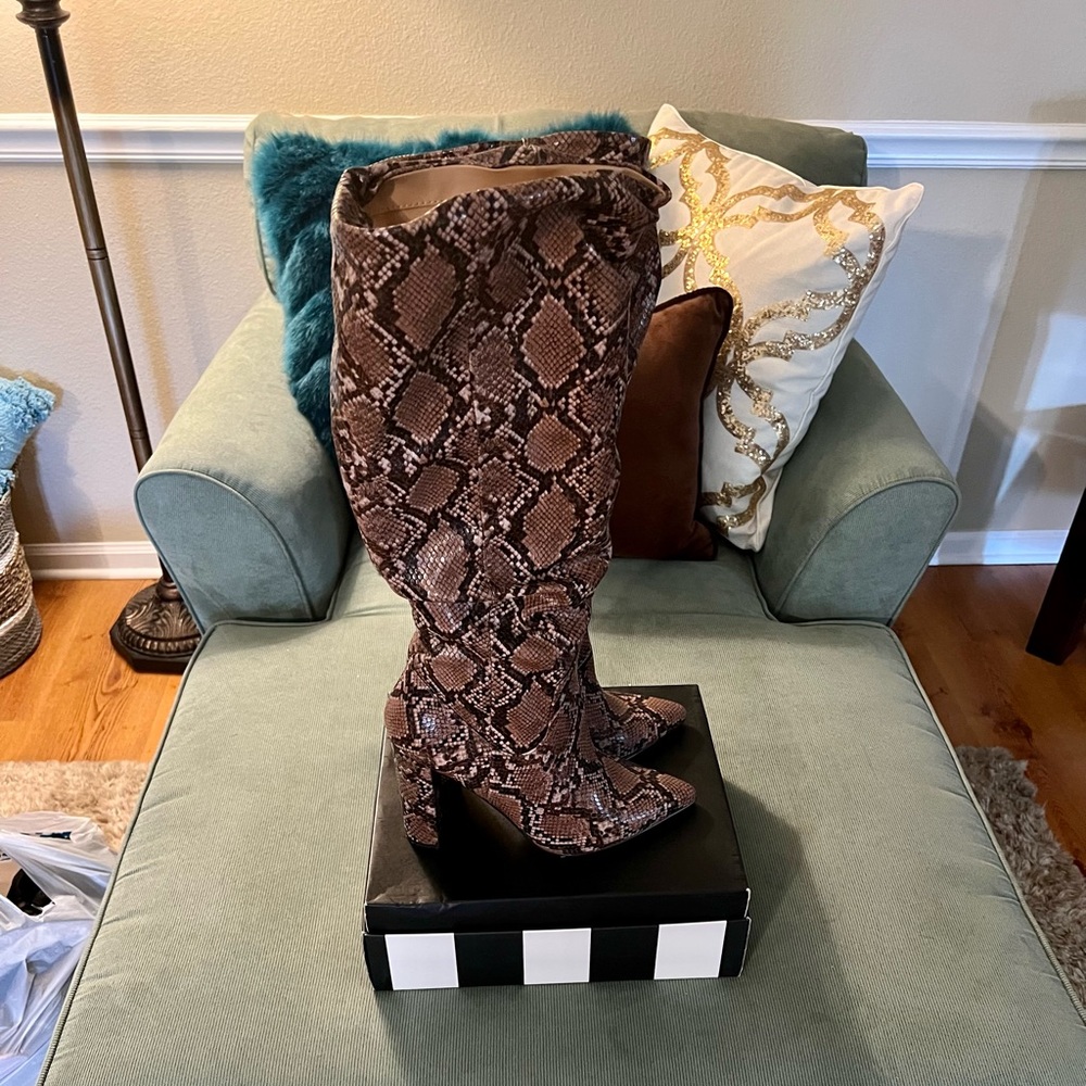 Python Print Boot - Picture 2 of 5